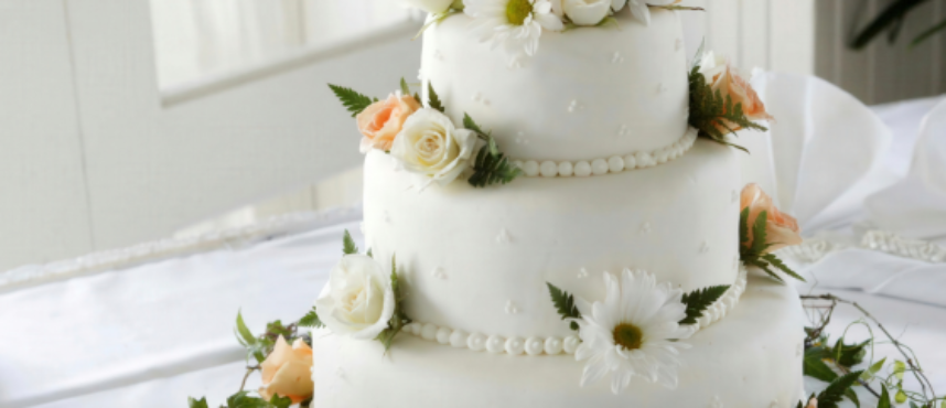 El Origen de la Torta de Bodas